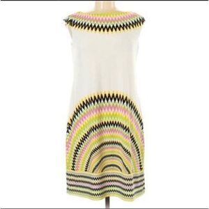 Cap Sleeve Sheath Dress. White with multicolor dopamine zigzag details, 2